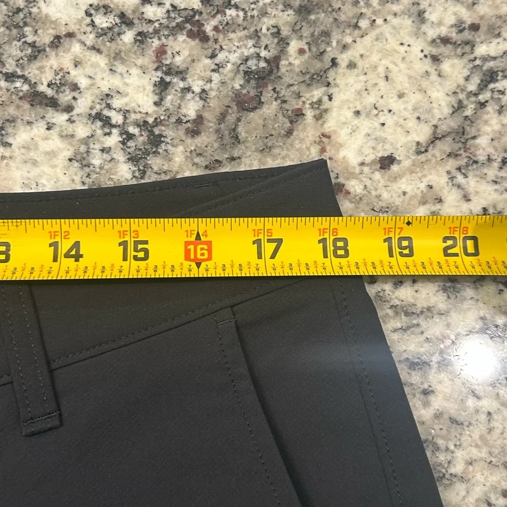 Under Armour Storm Men’s Black‎ Performance Golf Pants 36/32 Casual Wicking